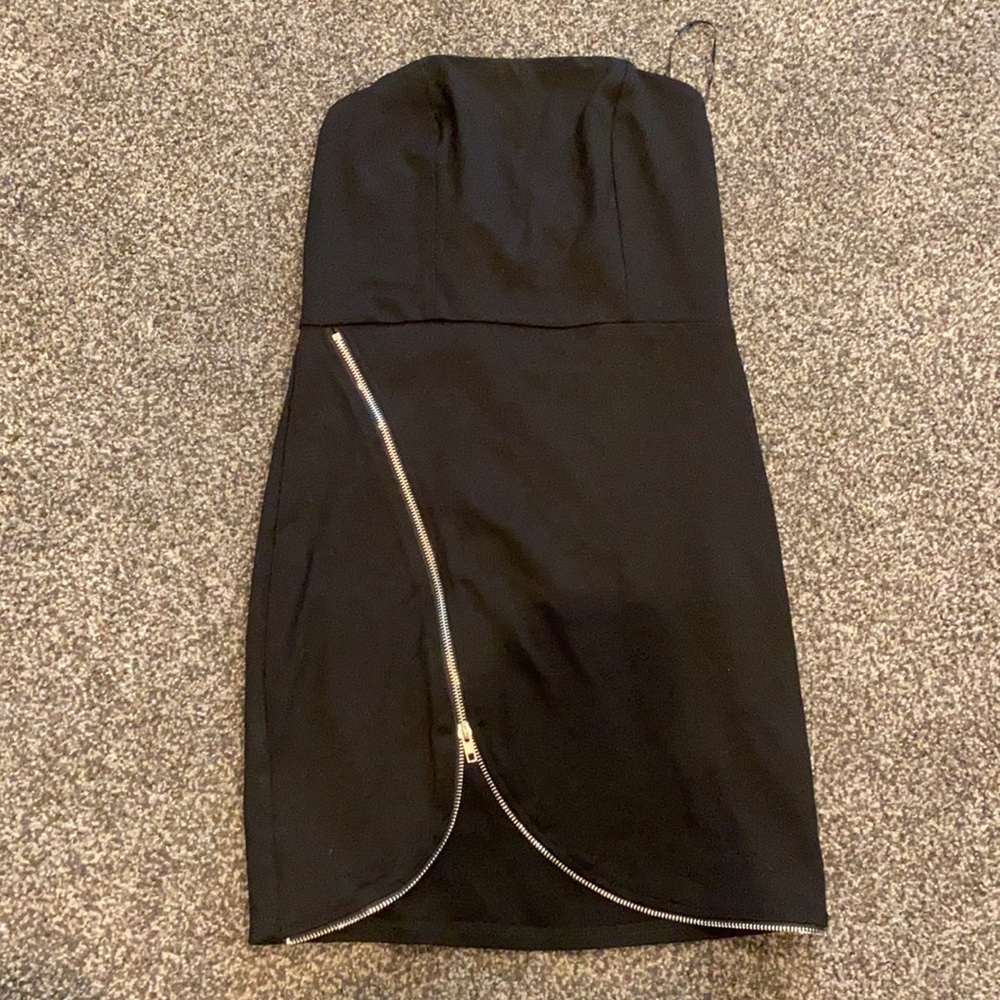 Super down black mini dress